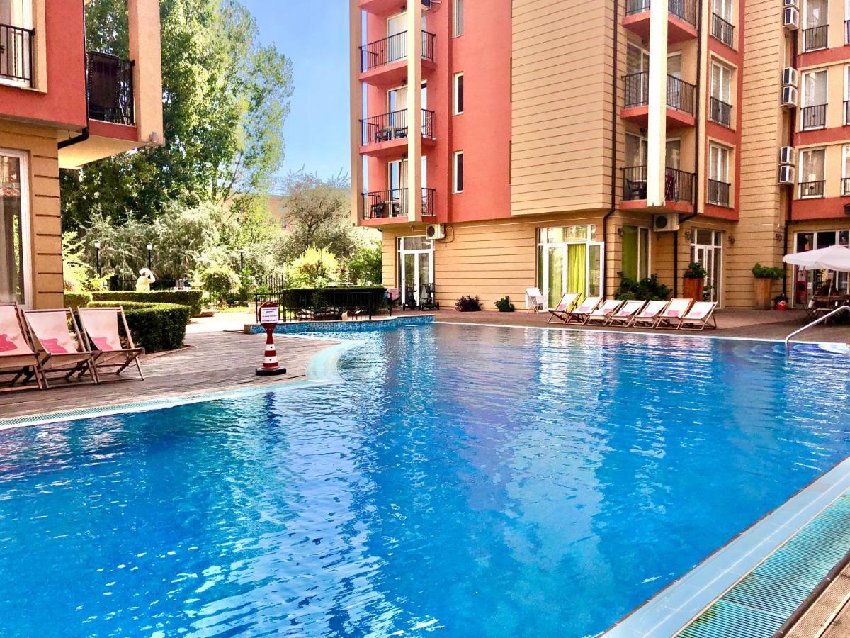 Sunny View Central - Menada Apartments ซันนีบีช ภายนอก รูปภาพ