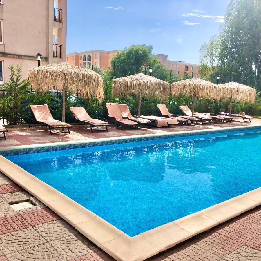 Sunny View Central - Menada Apartments ซันนีบีช ภายนอก รูปภาพ